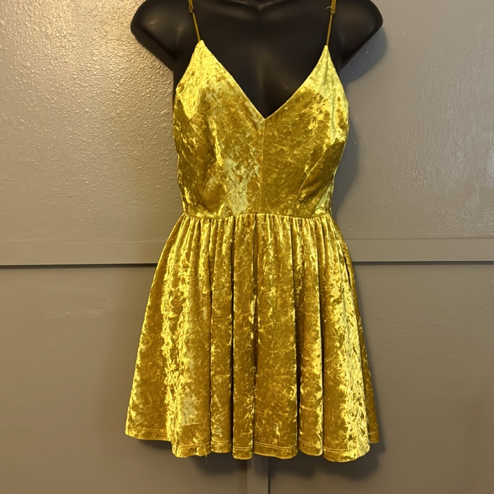 Yellow velvet romper - Size Medium